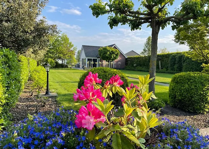 Bij De Buuren Guest house