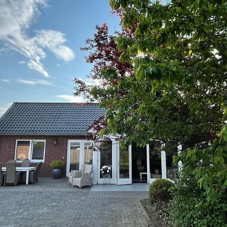 Bij De Buuren Pensionat