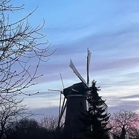 Bij De Buuren Pensionat Dirksland