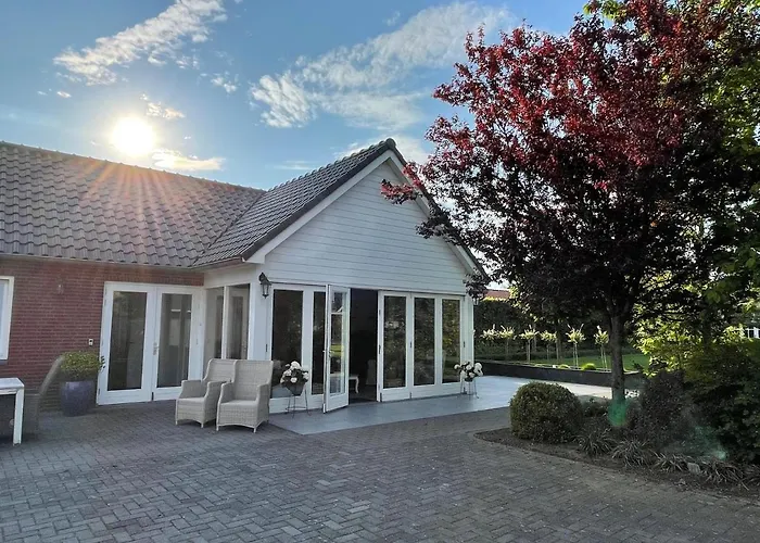 Gasthuis Bij De Buuren 4*